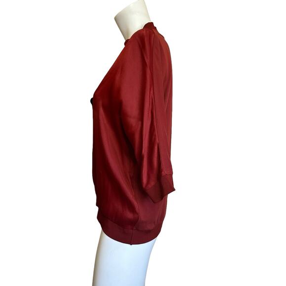 adolfo dominguez Red V Neckline Viscose Satin Blouse 3/4 Sleeves sz S Flawed - Picture 2 of 9